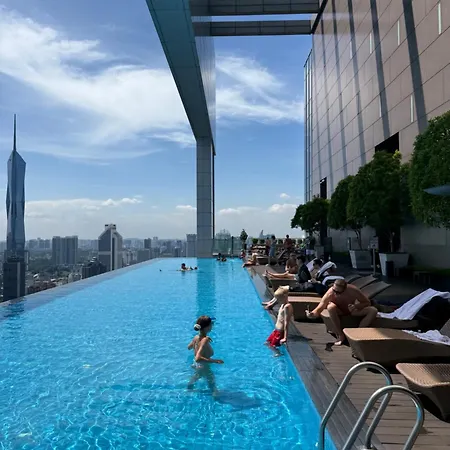 The Platinum Kuala Lumpur By Skyscraper Apartment